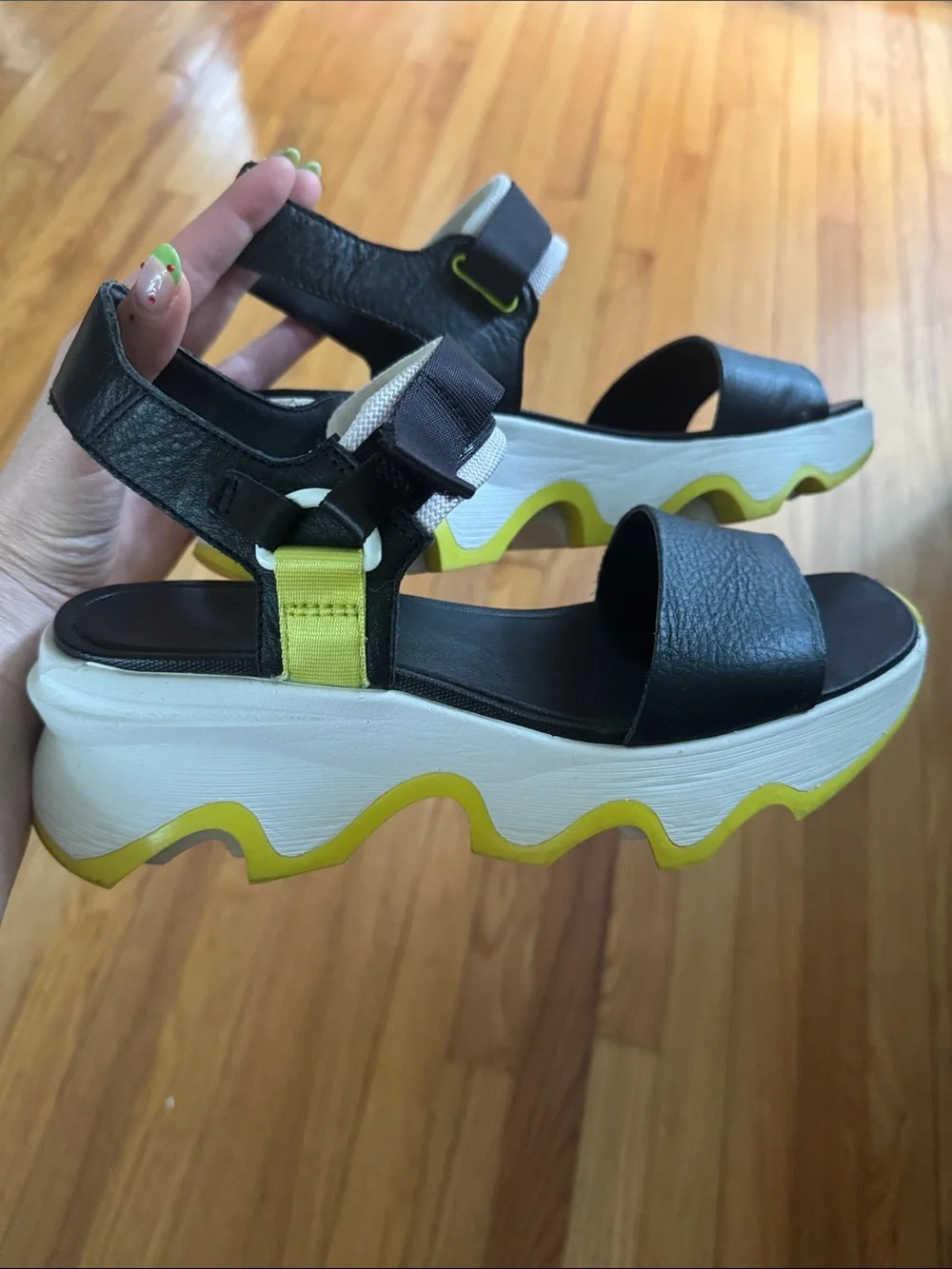 Women's Chunky/Sporty Sorel Sandals